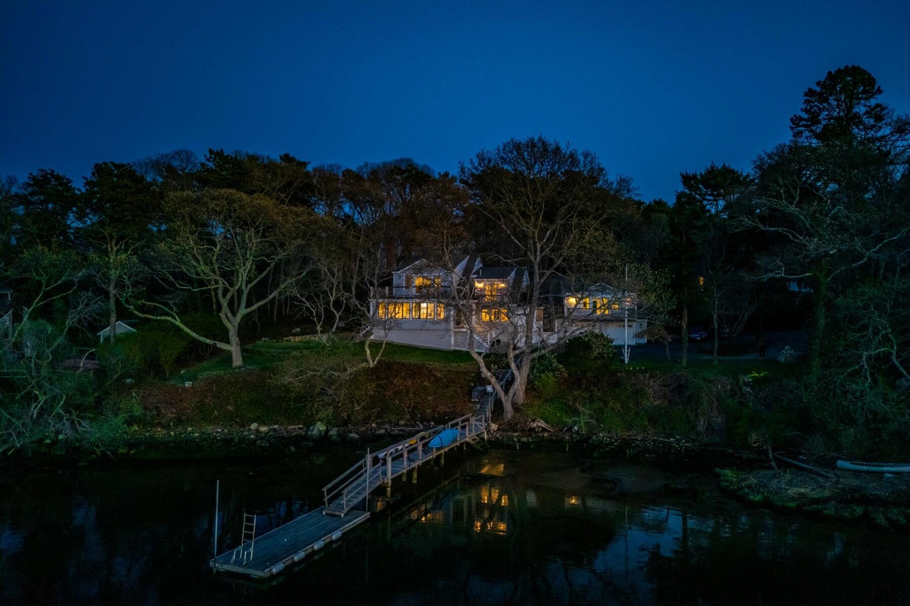 118 Driftwood Lane Yarmouth MA 02664