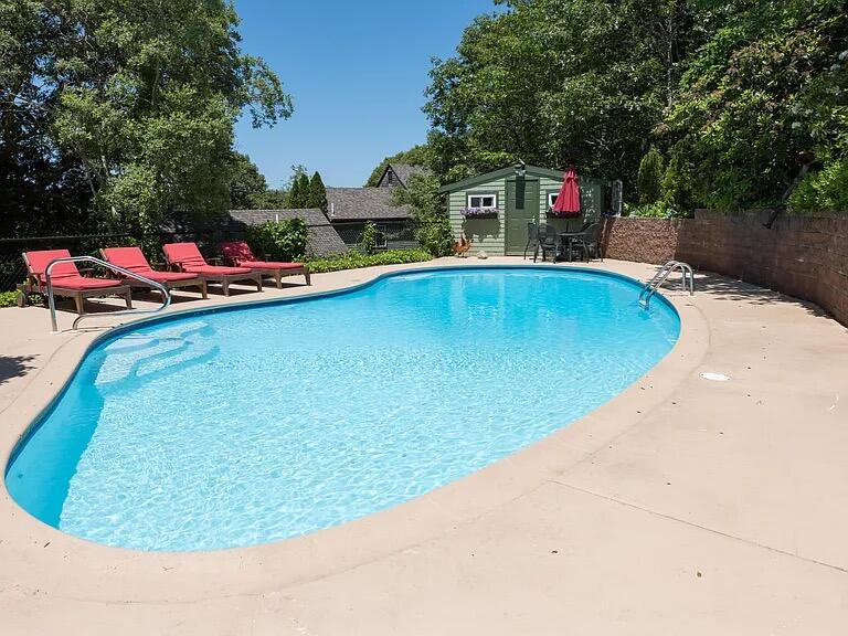 118 Driftwood Lane Yarmouth MA 02664