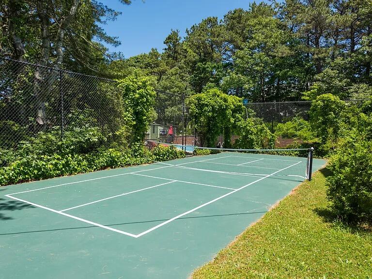 118 Driftwood Lane Yarmouth MA 02664