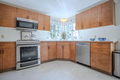 17 Clinton Drive Yarmouth Port MA 02675