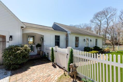 6 Scottsdale Road Barnstable MA 02632