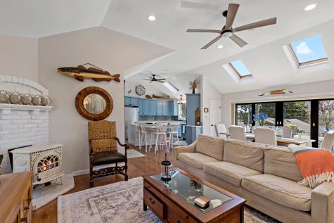 6 Scottsdale Road Barnstable MA 02632