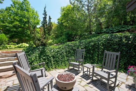 20 Bayberry Avenue MA 02657