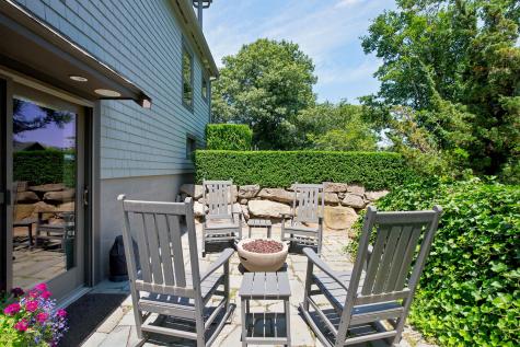 20 Bayberry Avenue MA 02657