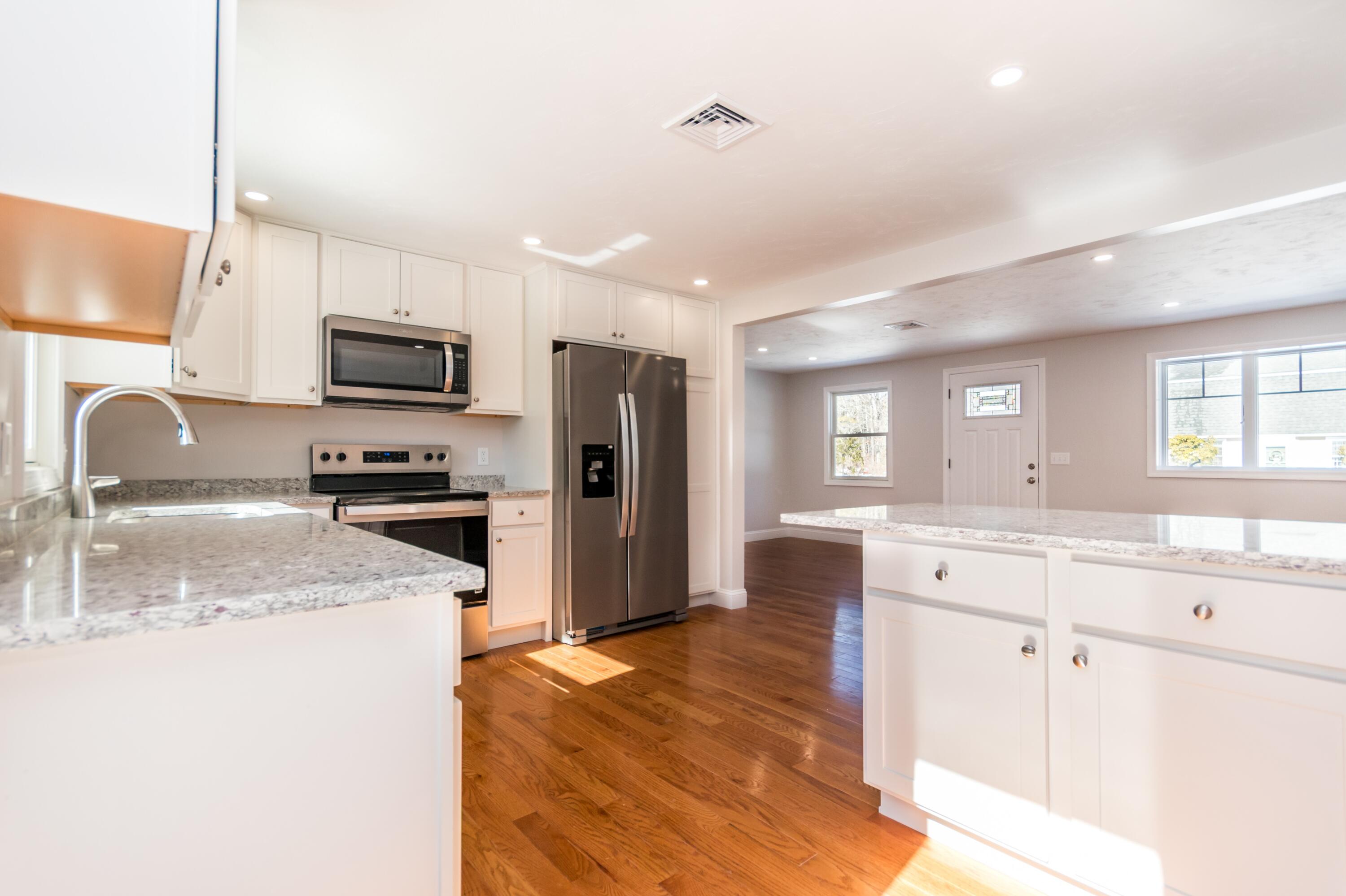 24 Weatherglass Lane Falmouth MA 02536