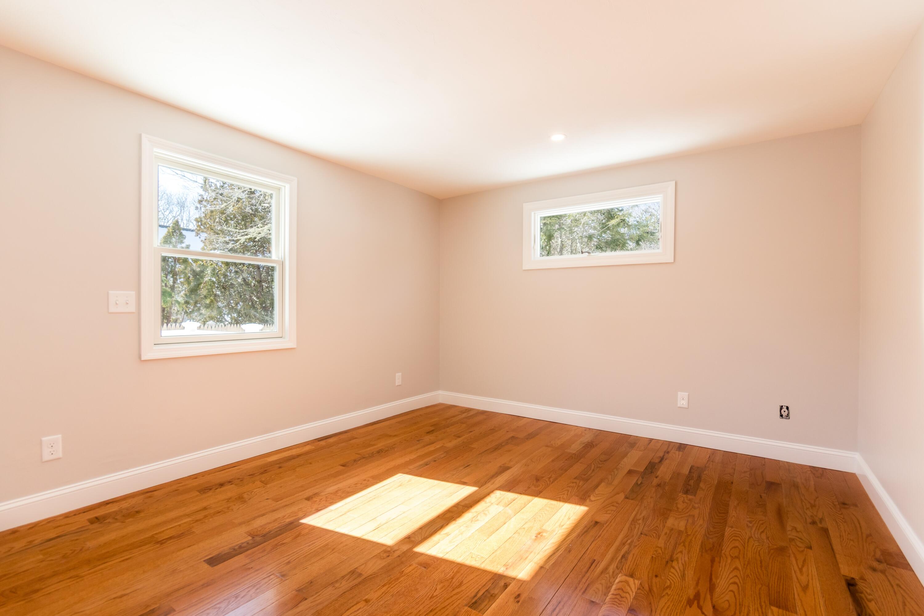 24 Weatherglass Lane Falmouth MA 02536