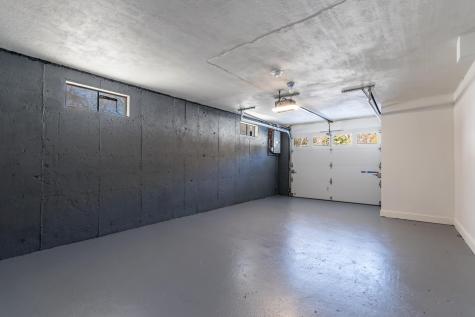 24 Weatherglass Lane Falmouth MA 02536