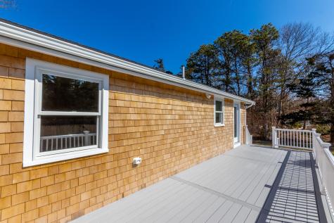 24 Weatherglass Lane Falmouth MA 02536