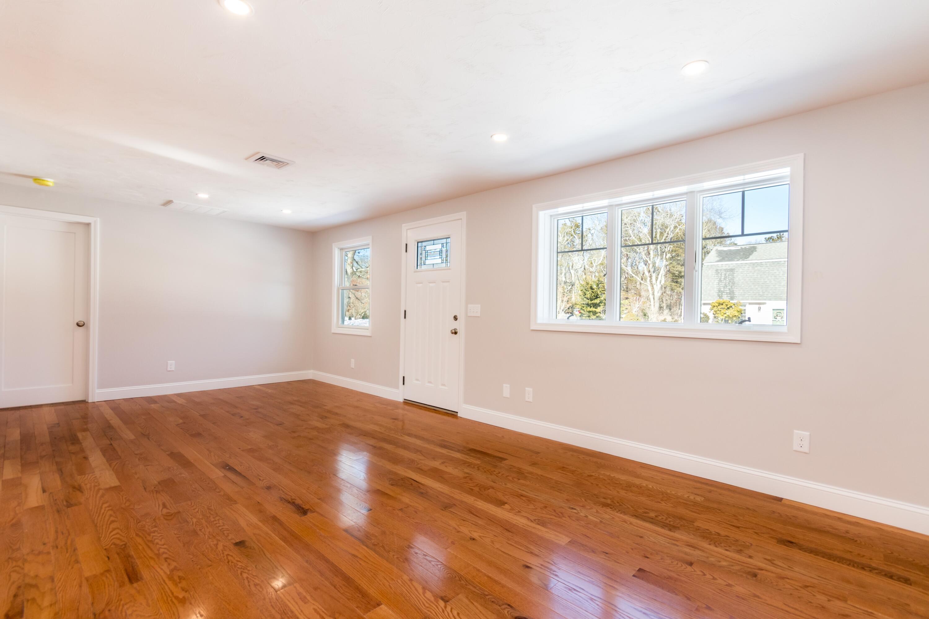 24 Weatherglass Lane Falmouth MA 02536