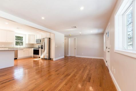 24 Weatherglass Lane Falmouth MA 02536