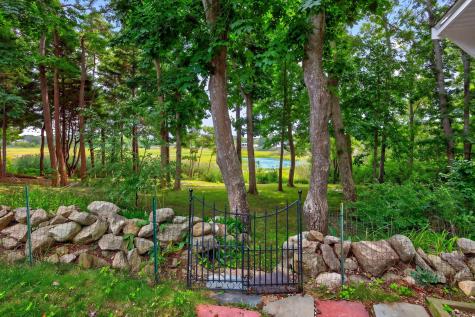 34 Dexter Avenue Sandwich MA 02563