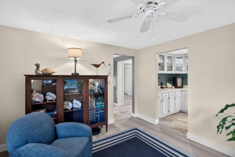 34 Dexter Avenue Sandwich MA 02563