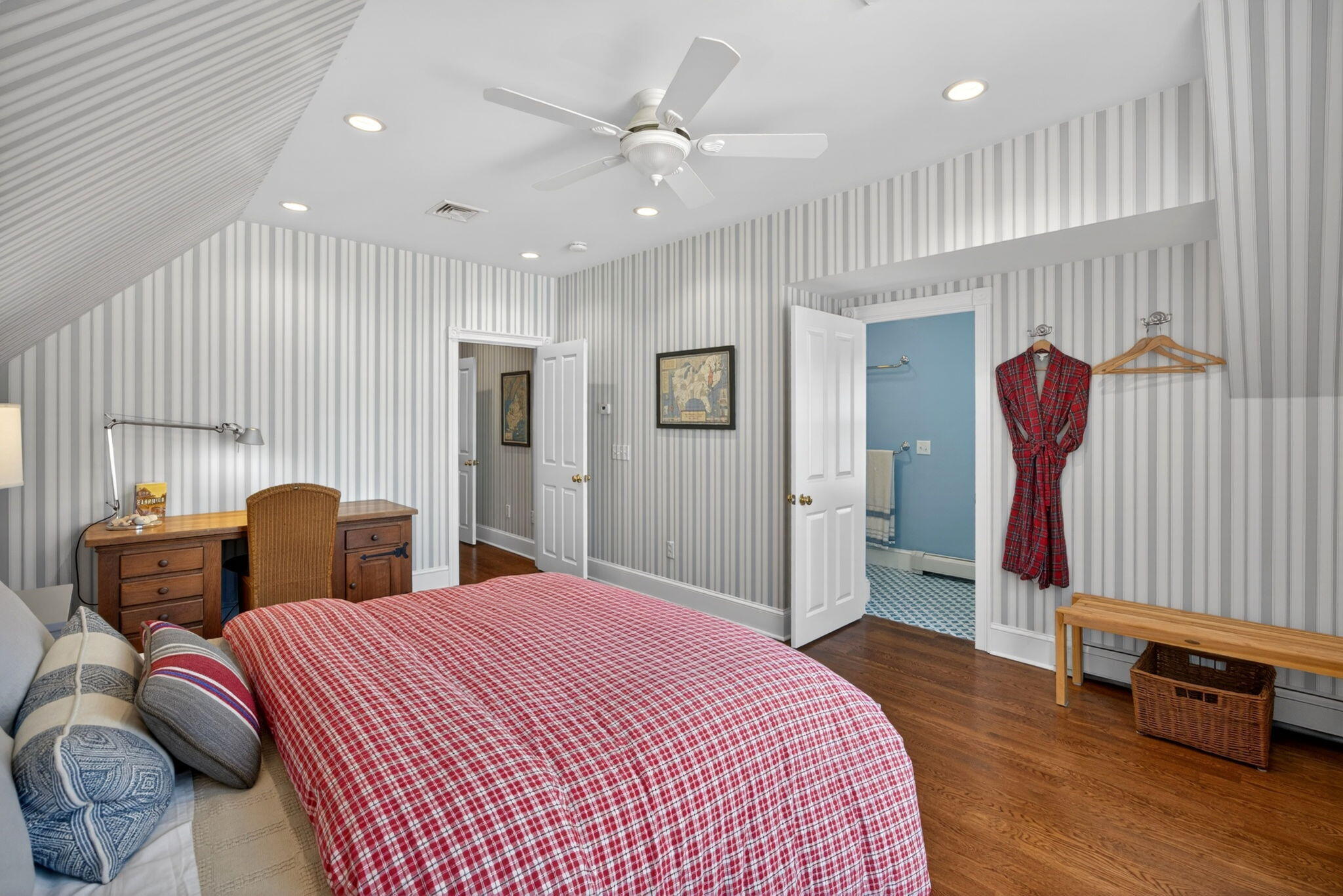 9 Beachway Road East Sandwich MA 02537