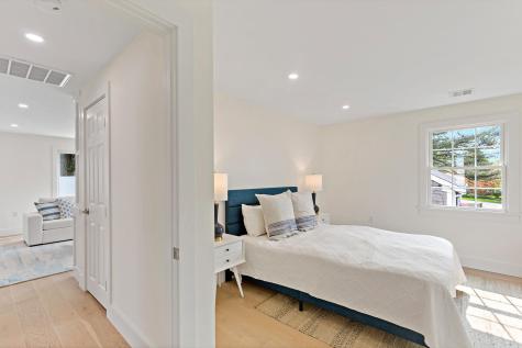 33 Dexter Avenue Sandwich MA 02563