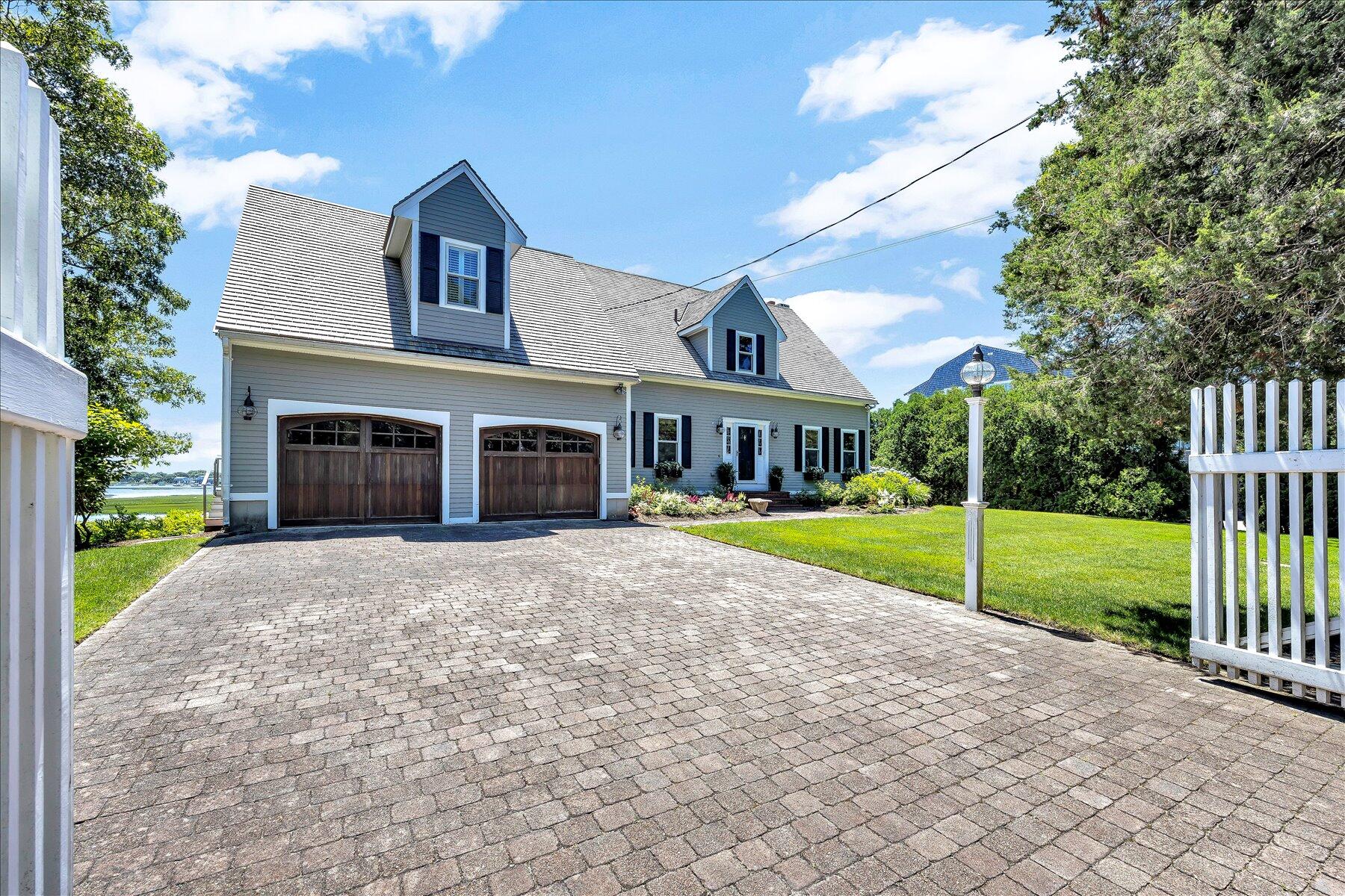 155 Wings Neck Road Pocasset MA 02559