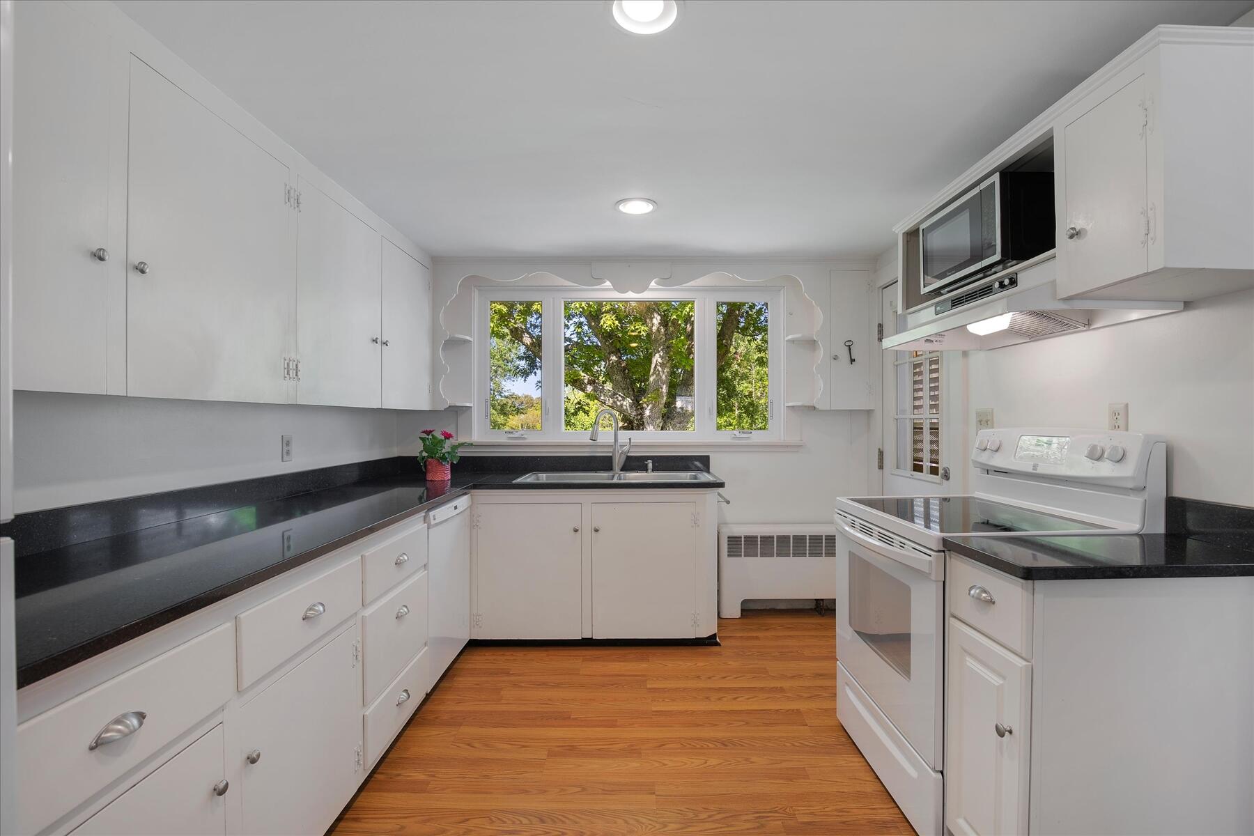 112 Fisk Street Dennis MA 02670
