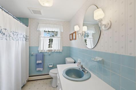 13 Robert Lane Harwich MA 02671