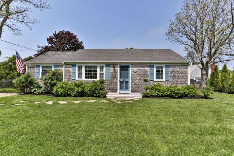 15 Glen Road Barnstable MA 02601