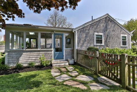 15 Glen Road Barnstable MA 02601