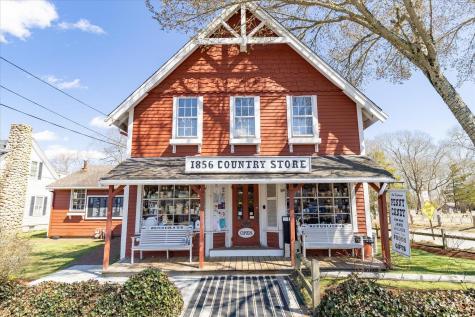 15 Glen Road Barnstable MA 02601