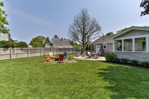 15 Glen Road Barnstable MA 02601