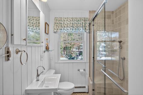 184 Barons Way Brewster MA 02631