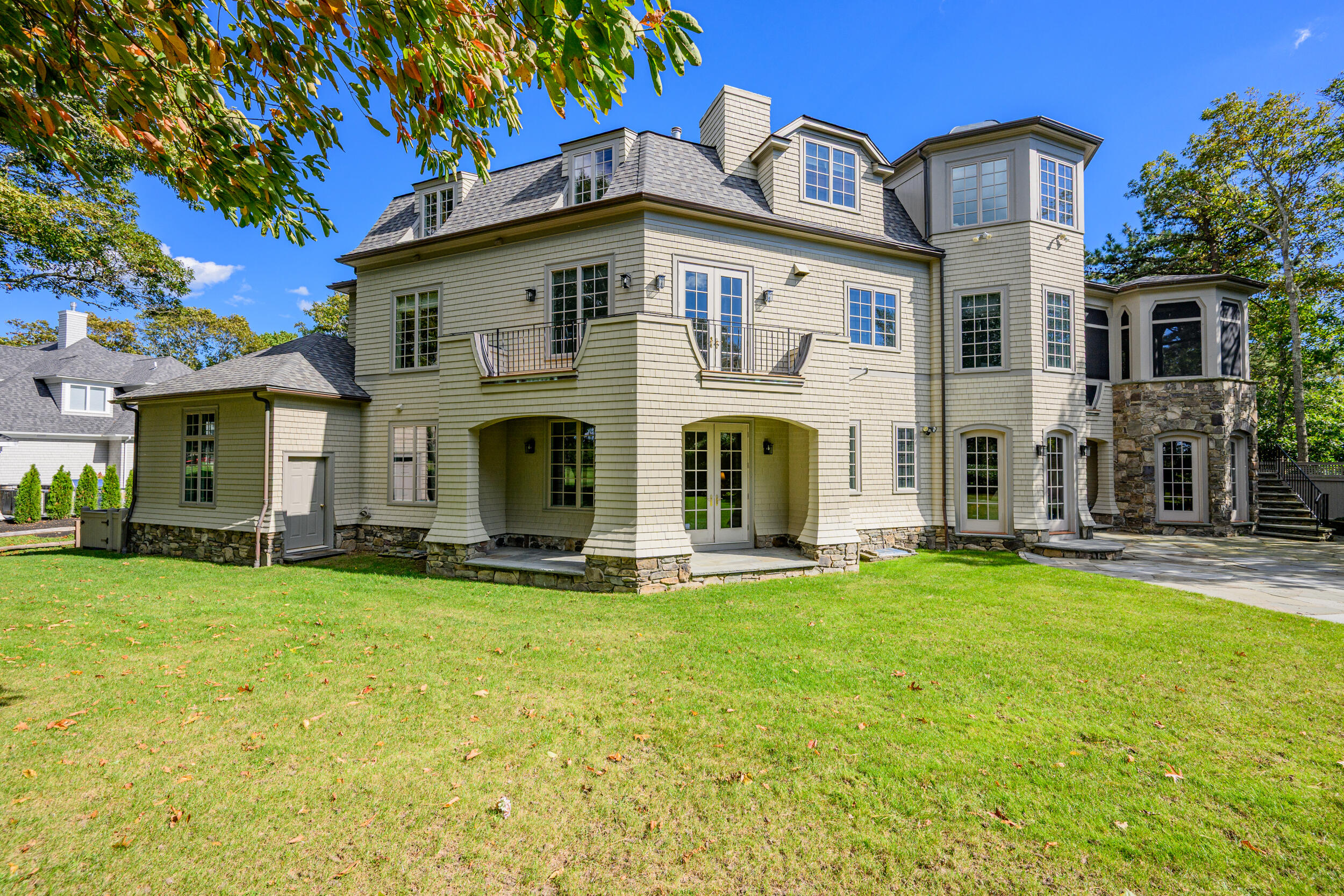 41 Shore Drive W. Mashpee MA 02649