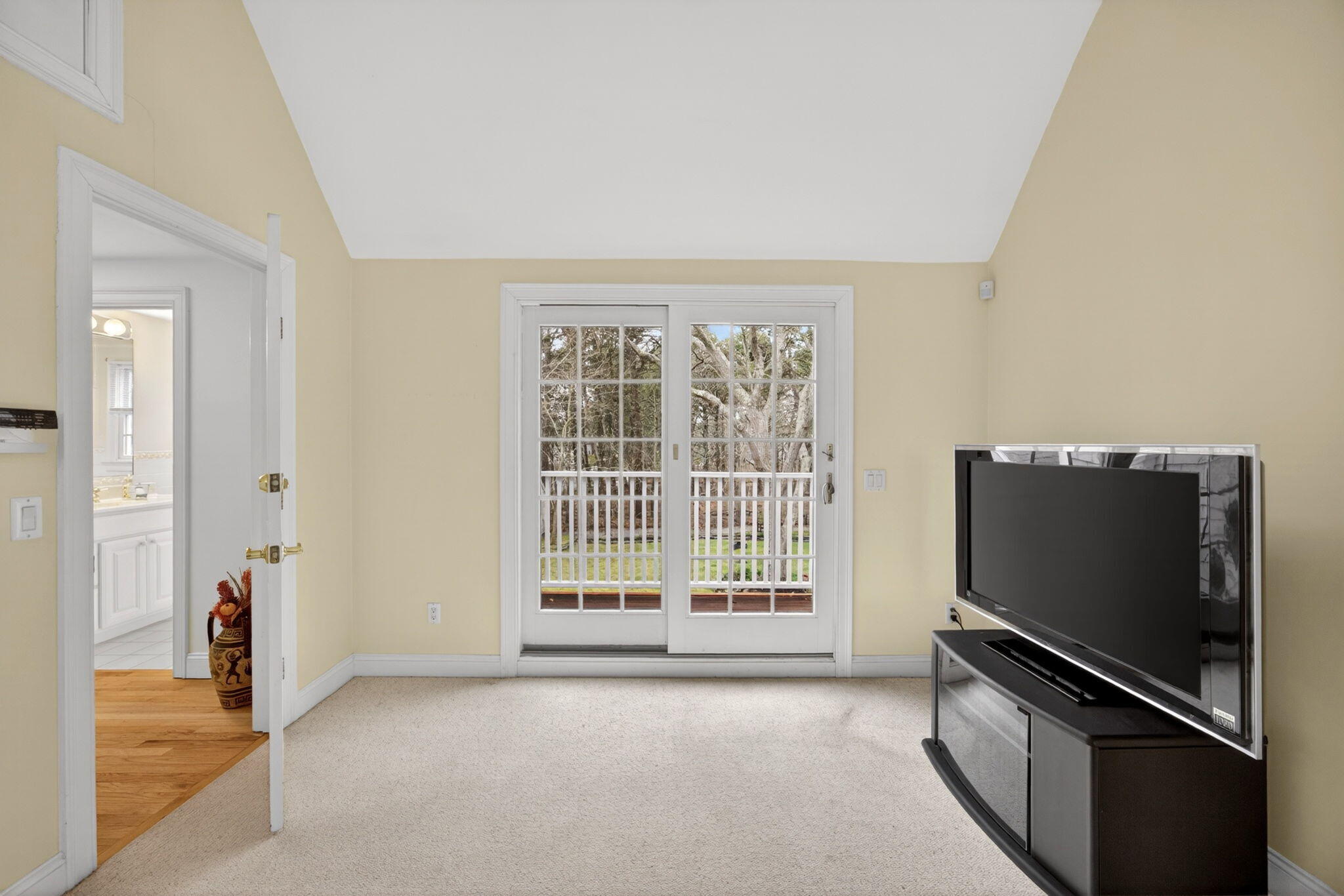 127 Uncle Barneys Road West Dennis MA 02670