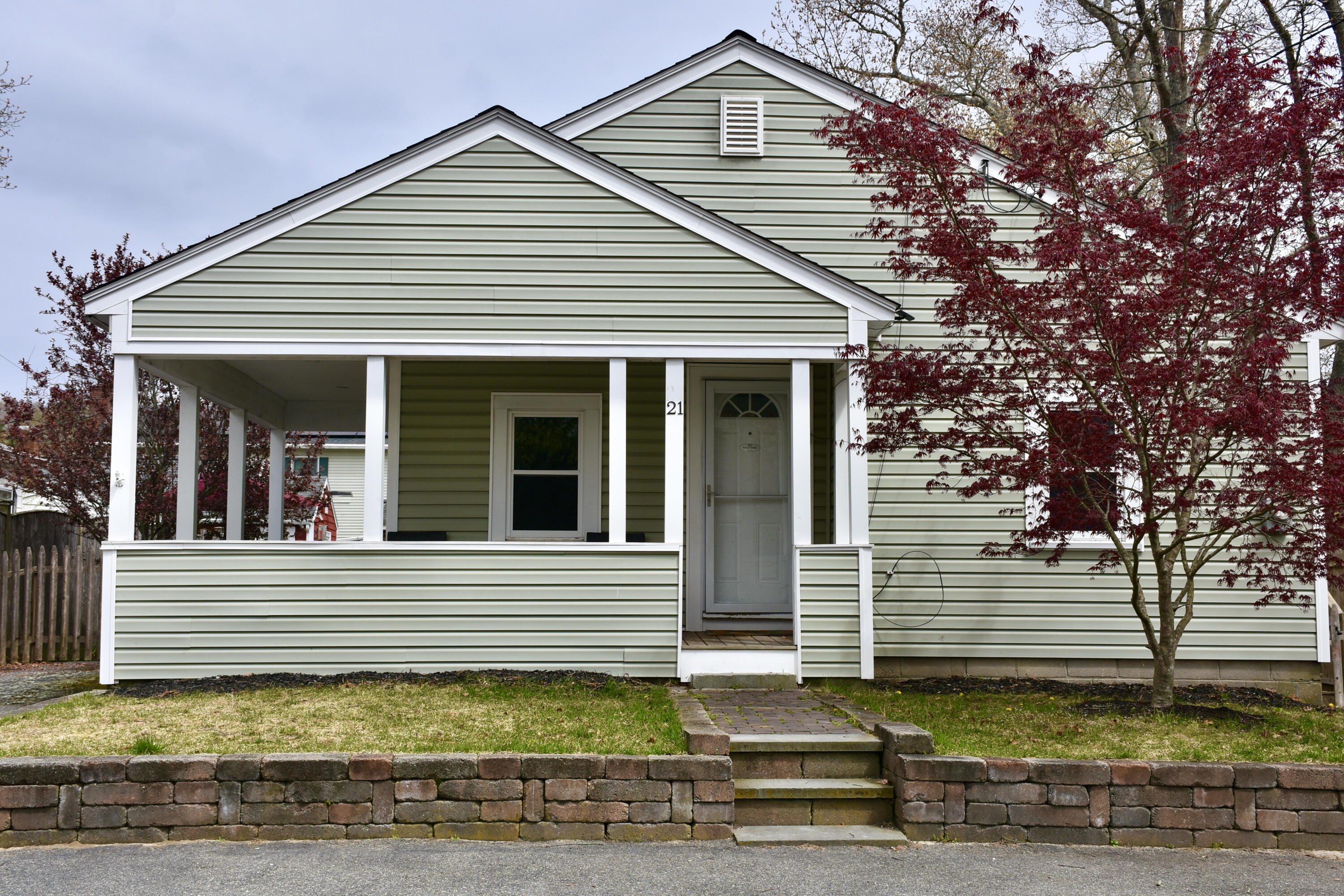 21 Highland Bay Drive Wareham MA 02571