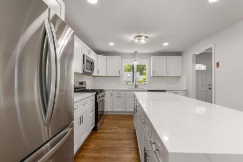 24 Widow Coombs Walk Sandwich MA 02563