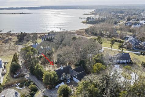 18 Winfield Lane Barnstable MA 02655