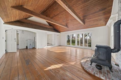18 Winfield Lane Barnstable MA 02655