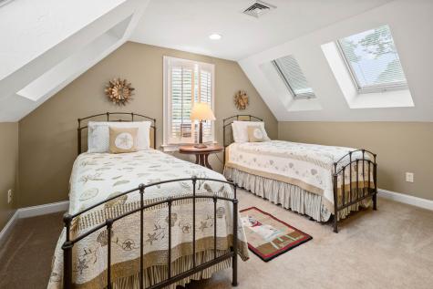 17 Labrador Lane Brewster MA 02631