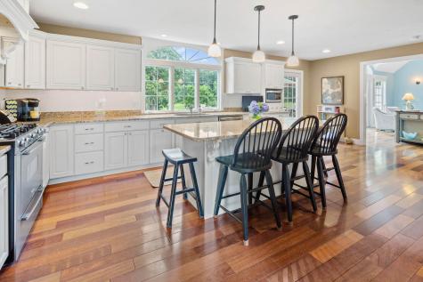 17 Labrador Lane Brewster MA 02631