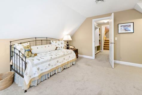 17 Labrador Lane Brewster MA 02631