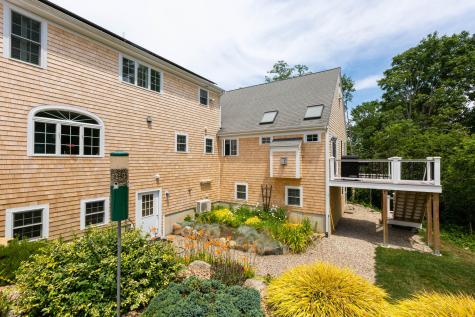 17 Labrador Lane Brewster MA 02631