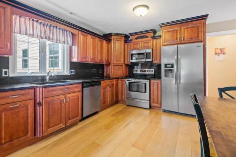 17 Labrador Lane Brewster MA 02631