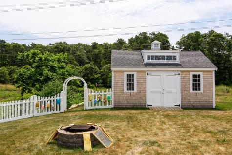 17 Labrador Lane Brewster MA 02631