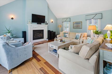 17 Labrador Lane Brewster MA 02631