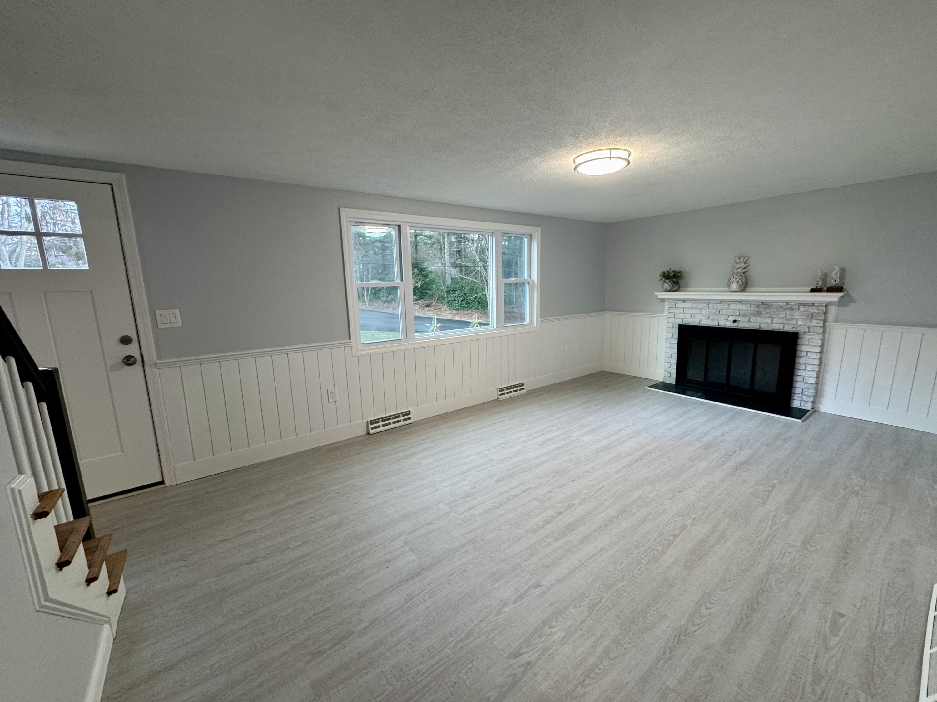 17 Fresh Pond Circle Plymouth MA 02360