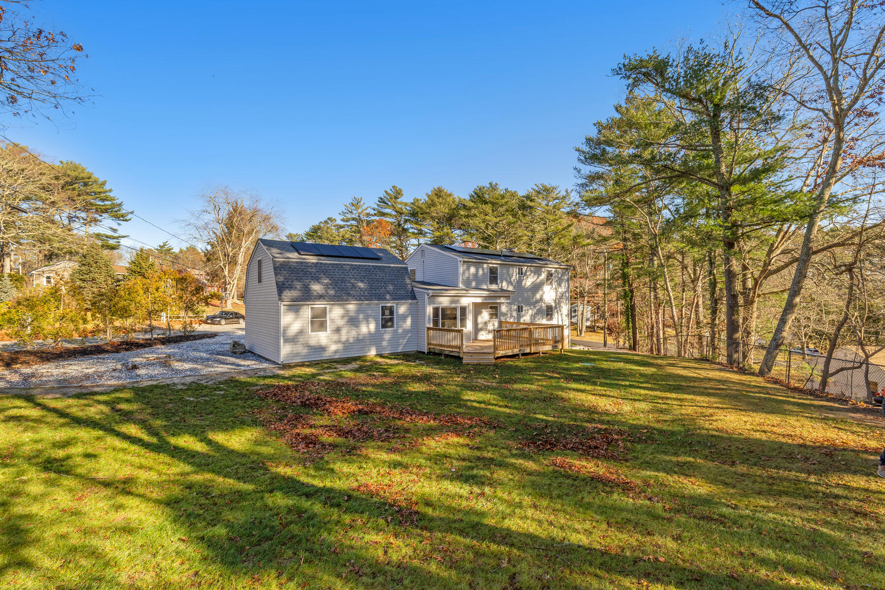 17 Fresh Pond Circle Plymouth MA 02360