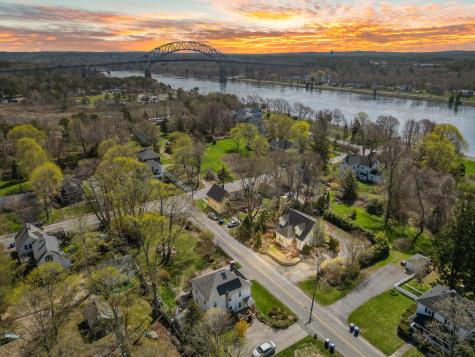 32 Everett Road Bourne MA 02532