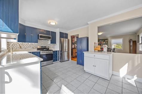32 Everett Road Bourne MA 02532