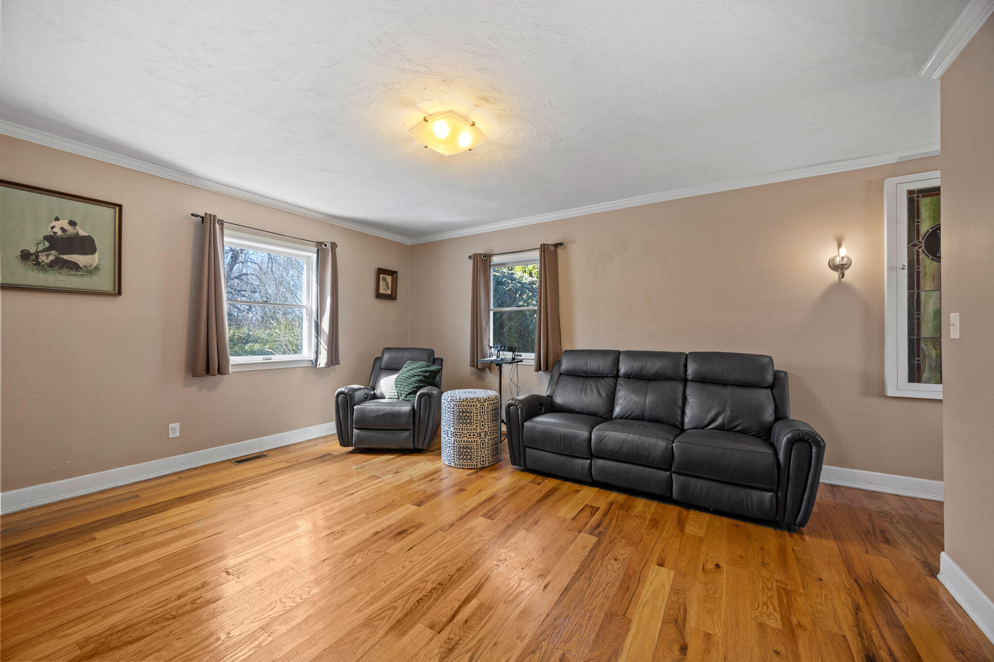 32 Everett Road Bourne MA 02532