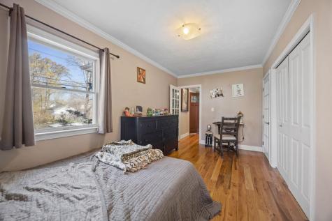 32 Everett Road Bourne MA 02532