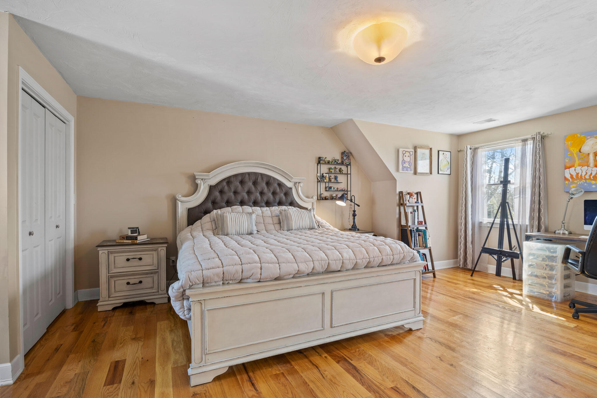 32 Everett Road Bourne MA 02532