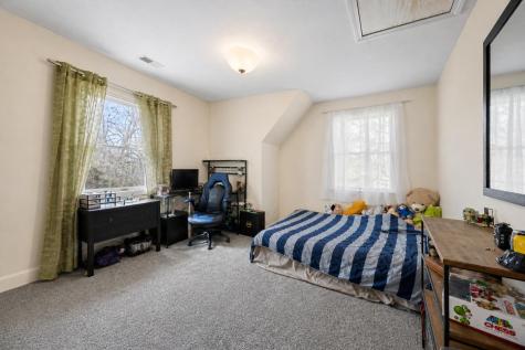 32 Everett Road Bourne MA 02532