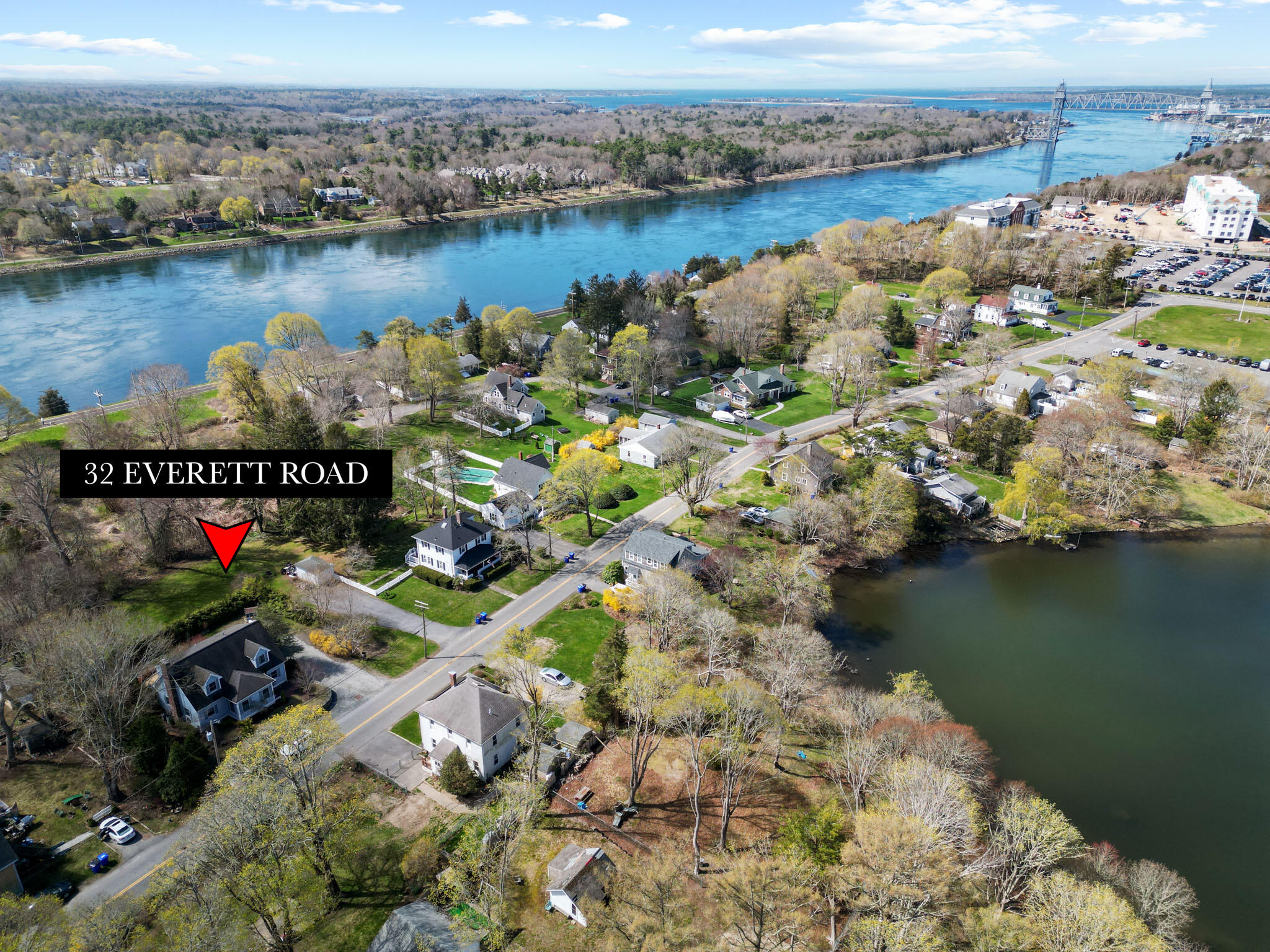 32 Everett Road Bourne MA 02532