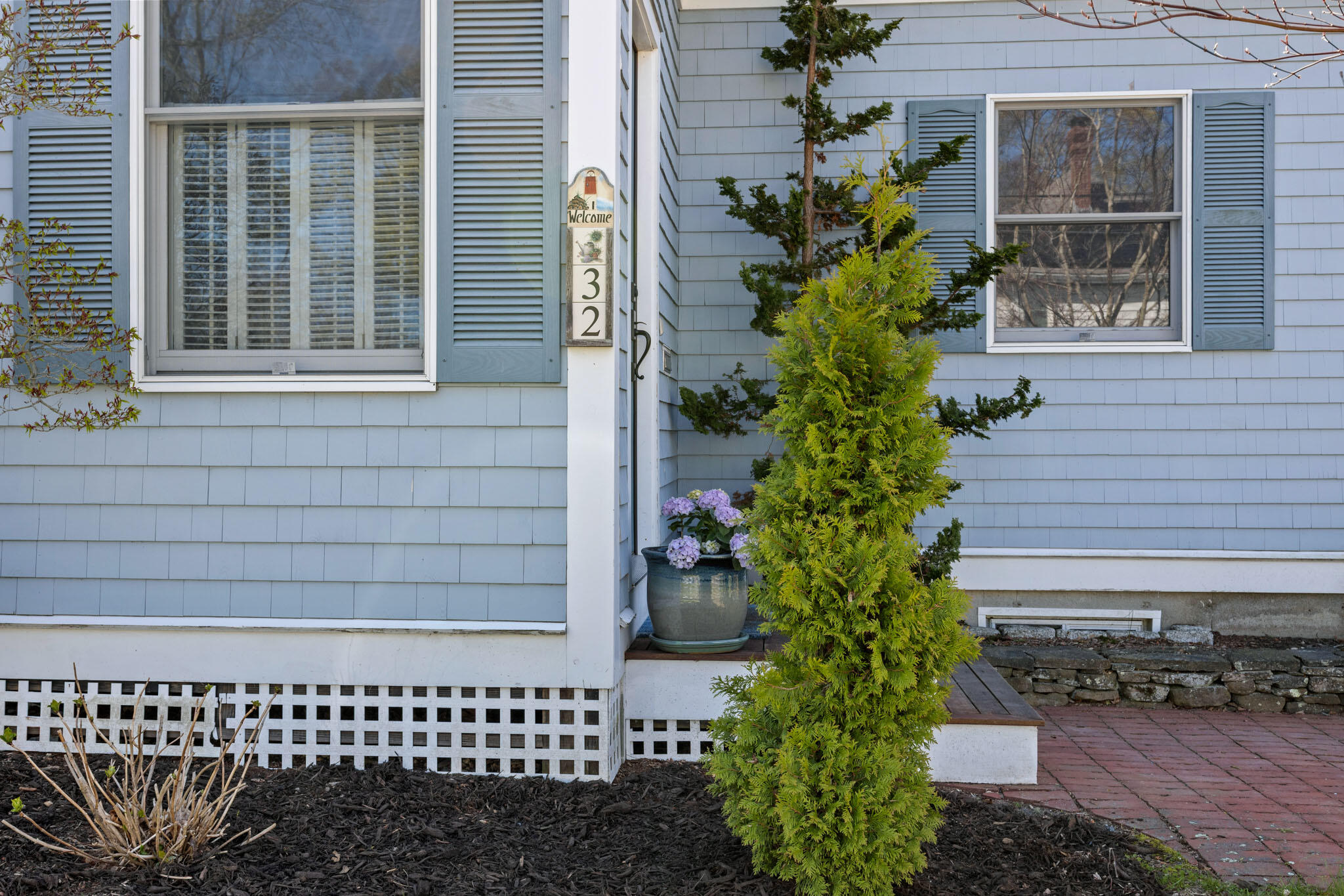 32 Everett Road Bourne MA 02532