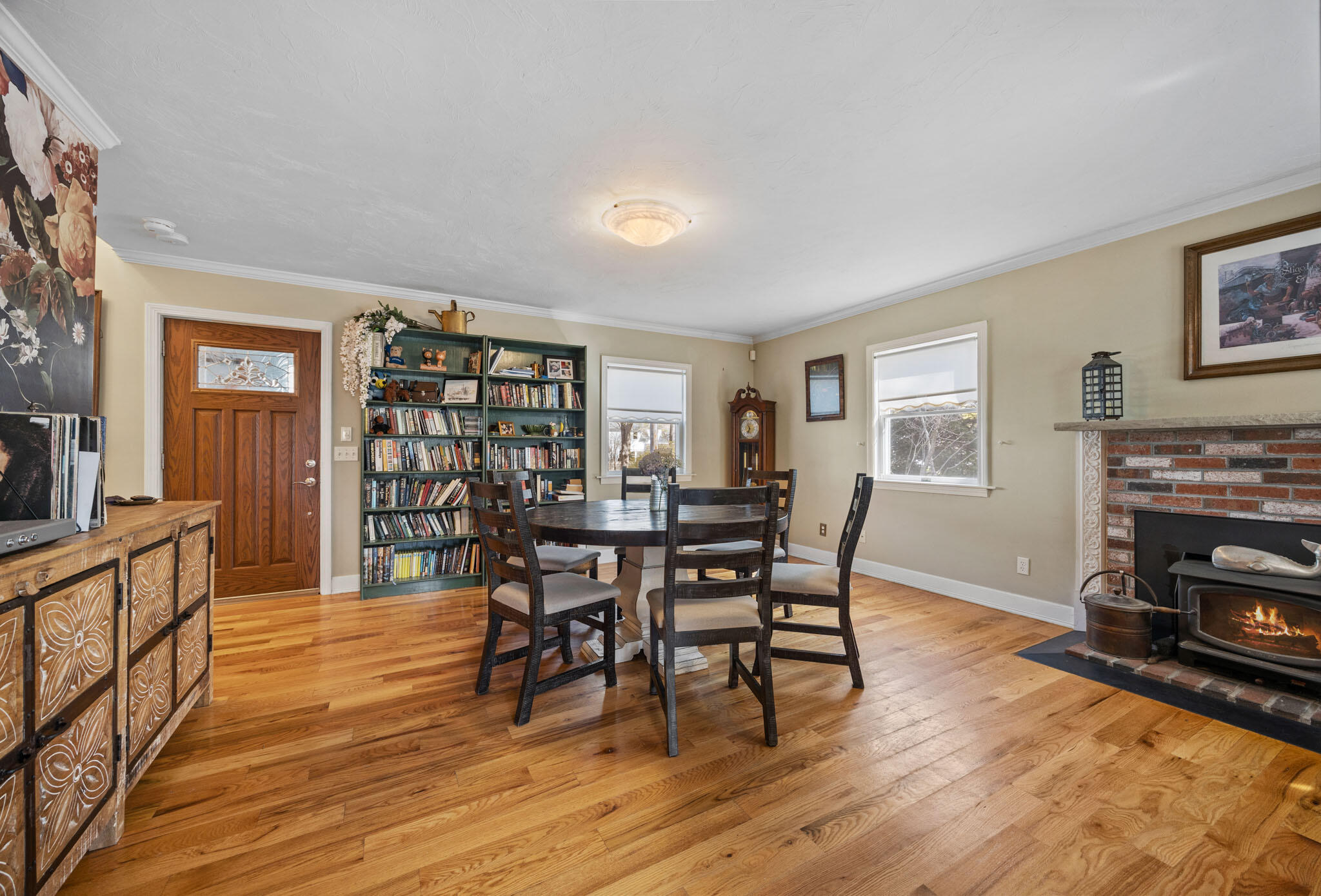 32 Everett Road Bourne MA 02532
